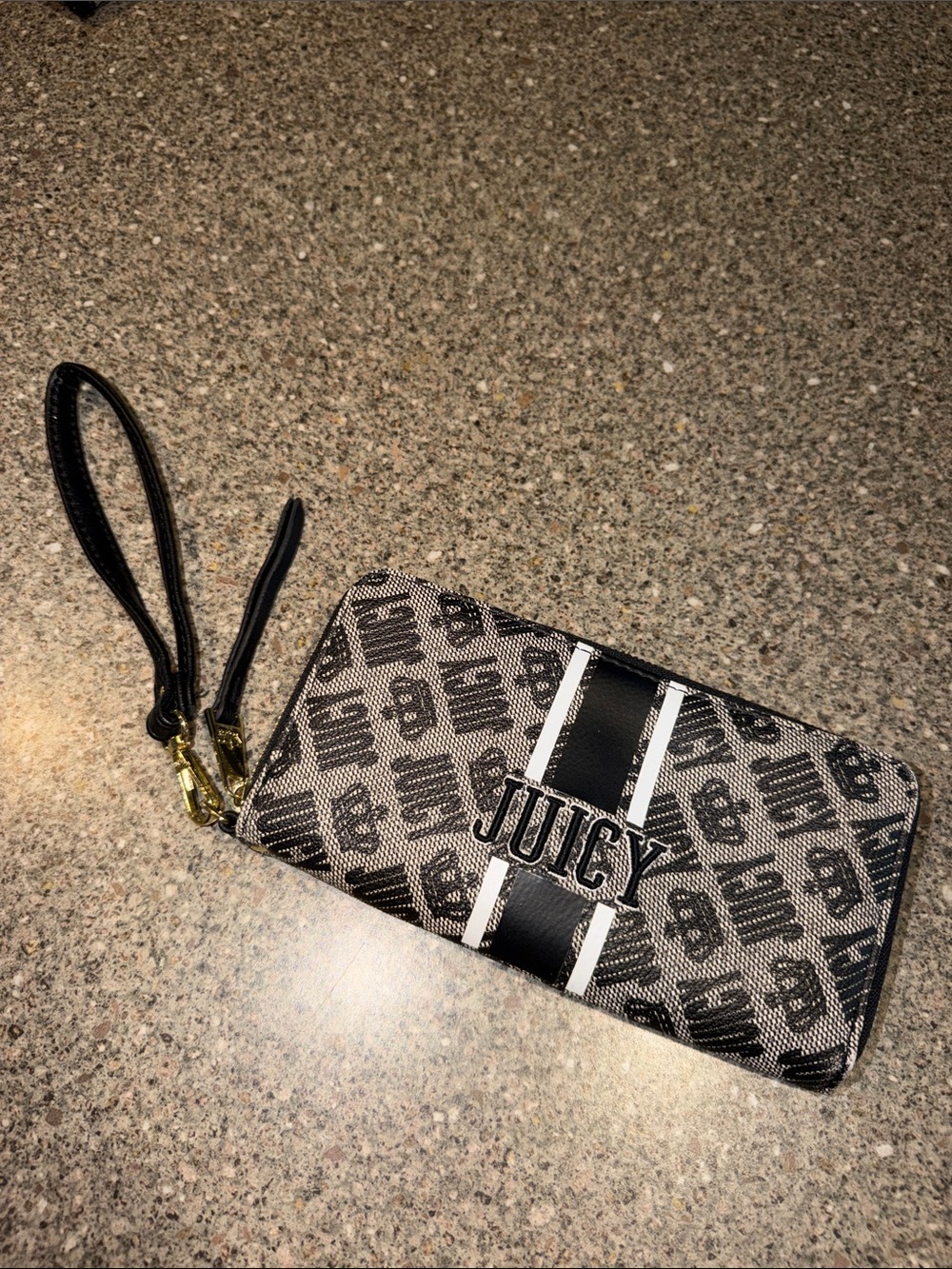 Juicy Couture Black & Gray Logo Zip Wristlet Wallet